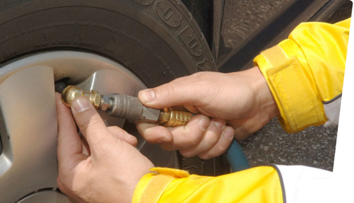 How to Change a Flat Tyre